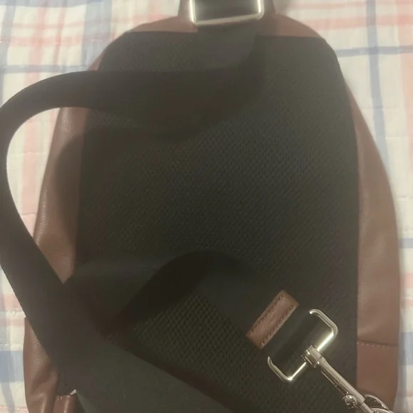 Coach Leather Sling Bag - Picture 3 of 4
